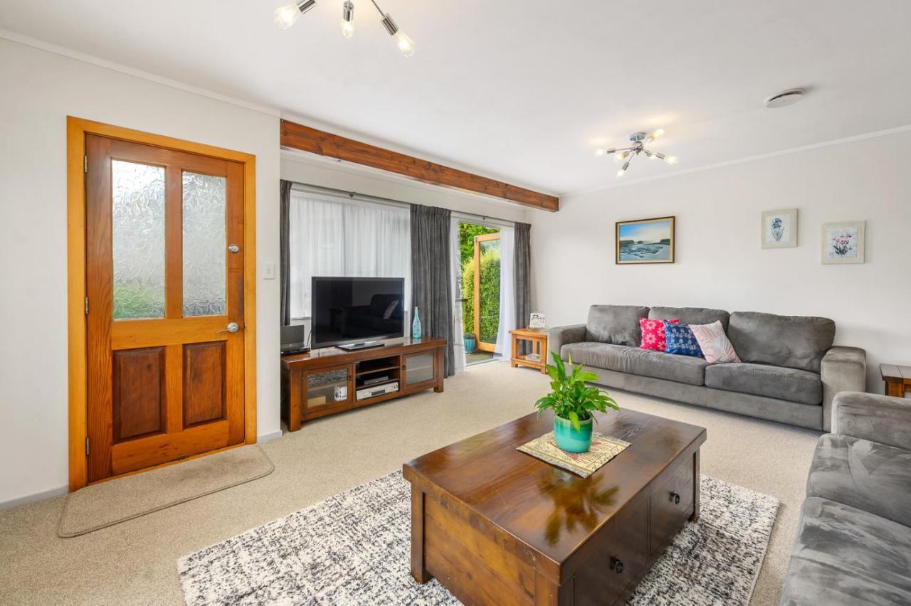 Otonga Cottage Rotorua Bagian luar foto