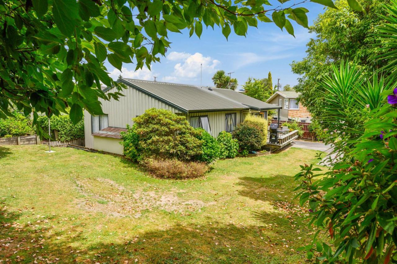 Otonga Cottage Rotorua Bagian luar foto